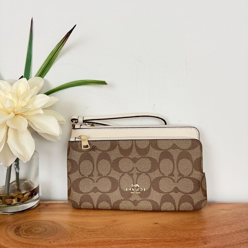 NWT Coach Double Zip Wallet In Signature Canvas